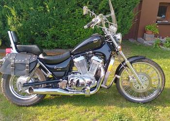 Suzuki Intruder Vs800
