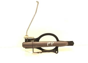 KLAMKA ZEWNĘTRZNA PRAWY PRZÓD MITSUBISHI ASX Hatchback C06