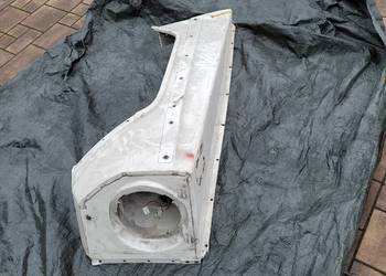 Mercedes G Stopnie pod progi.