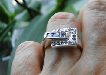 Piękny okazały pierścionek srebro 925