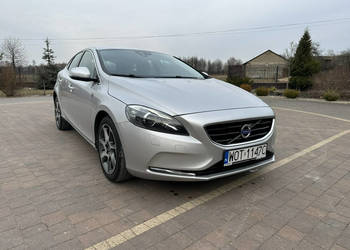 Volvo V40 II (2012-)