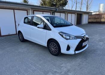Toyota Yaris benzyna 5 drzwi salon Polska