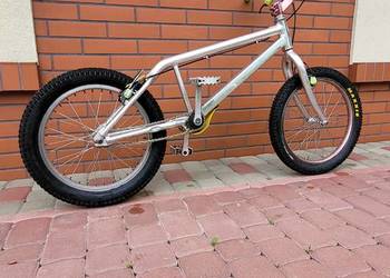 Rower do trialu Monty