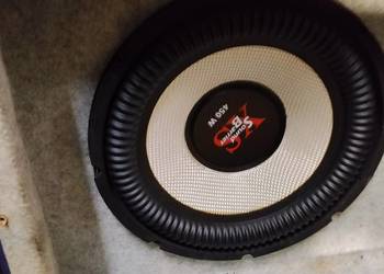 Tuba basowa. Sound Barrier.