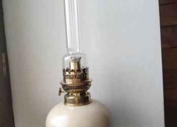 Stara francuska porcelanowa lampa naftowa nr 332