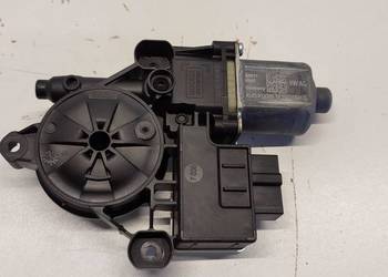 VW TIGUAN II SILNICZEK SZYBY 5Q0959408E