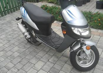 Skuter KEEWAY HURRICANE