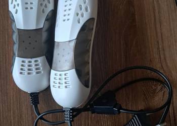 nowa elektryczna suszarka do obuwia, uszkodzone pudełko