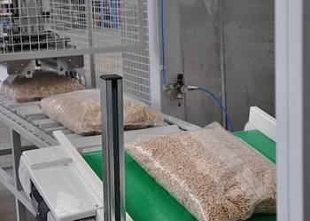 Automatyczna linia pakująca o wydajności 360 worków/h