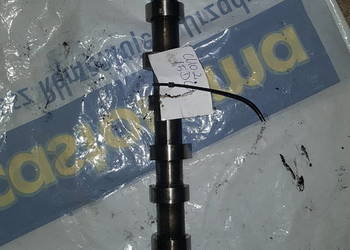 wałek rozrządu clio II Kangoo 1.5 dci