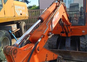 FAI 692 – koparko-ładowarka