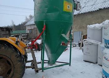 Mieszalnik pasz 1000kg