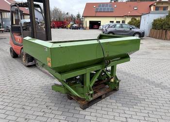 Rozsiewacz nawozów Amazone ZA-U 1500 siewka siewnik