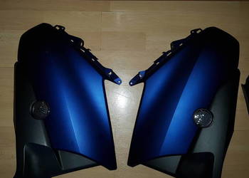 Plastiki owiewki niebieskie blue mat Yamaha X max 18 19 20 21 22 23