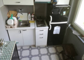 BEZPOŚREDNIO M2 (28,4 m) blok z C.O. ul. Włókniarzy IV piętro.