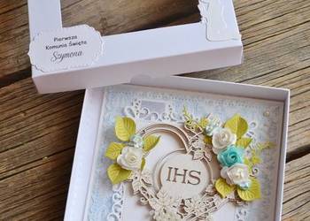 Kartka na Komunię w pudełku ręczmie robiona Kartka na Komunię w pudełku ręczmie robiona