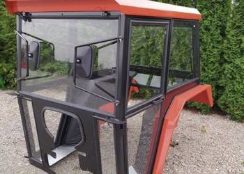 URSUS C330 Kabina z blotnikami