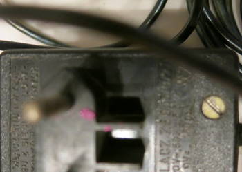 Zasilacz 220 V, 5,5 VA, na 9 V i 150 mA, firmy Unitra Zatra