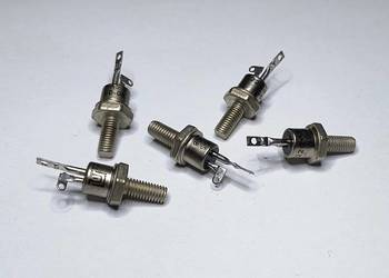 Tyrystor T22-2-A5 Unitra np. do kolorofonu.