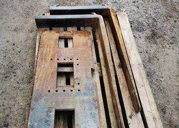 Widły, karetka, paleciak