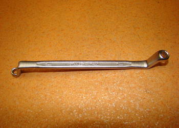 Klucz oczkowo-oczkowy M 6 x 7 odgięty STANLEY Ref. 1-87-801