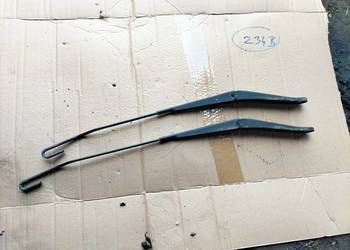 FIAT STILO 46814352 RAMIONA WYCIERACZEK PRZÓD PRZENICH