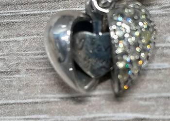 Pandora Charm Moments koralik zawieszka serce otwierane cyrkonie złote