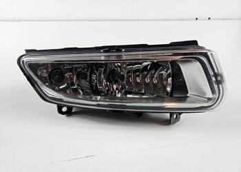 VW POLO V 5 6R0 HALOGEN PRAWY ZDERZAKA PRZÓD 174162-02
