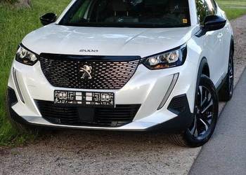 Peugeot 2008 Allure Pack S&S 130KM benzyna Virtual cockpit Kamera Navi