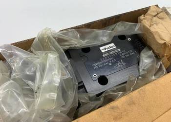 Parker D3W004ENYW42 Hydraulic Valve