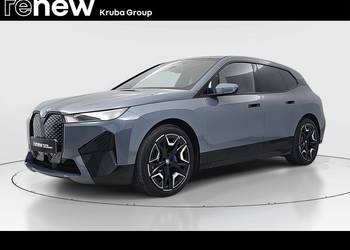 iX xDrive40 76.6kWh