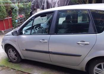 Sprzedam Renault Scenic 2004 r, 1.9 TD 88 KW.
