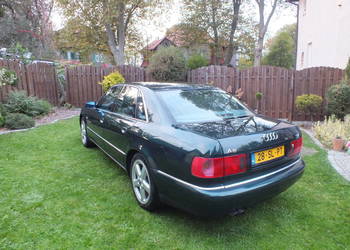 Audi A8D2 3.7 V8 Quattro  125tyś KM! Super STAN !!
