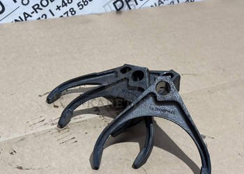 Massey Ferguson Dyna 6 6475 6480 Widełki Przesuwka Skrzyni Biegów 3796580M2