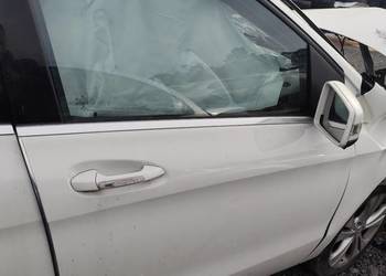 Drzwi prawe przednie kolor 650 Mercedes w246