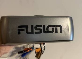 Radio morskie Fusion MS-CD600