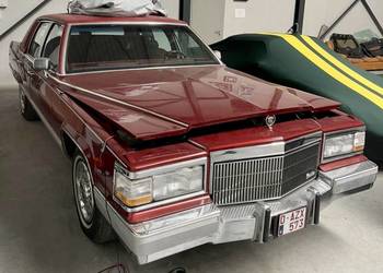 Cadillac Brougham 1992 5.0 V8