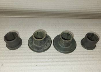 Trabant 500 600 601 do roku 1968 - Nowe tulejki bakelitowe sworznia górnego