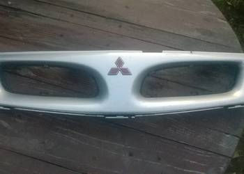 Atrapa przednia Mitsubishi Carisma 96-99