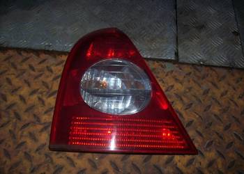 Clio II Lampa tyl tylna prawa lewa Valeo