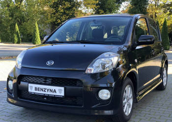 Daihatsu Sirion Bezwypadkowy 2007r 1.5 DVVT Benzyna 103KM Klimatyzacja Zar… Daihatsu Sirion Bezwypadkowy 2007r 1.5 DVVT Benzyna 103KM Klimatyzacja Zar…