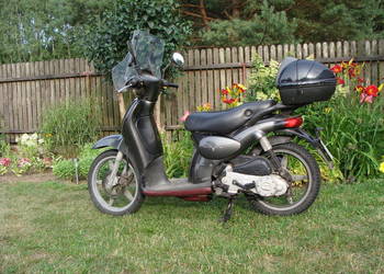 Skuter Aprilia Scarabeo 100(4T)