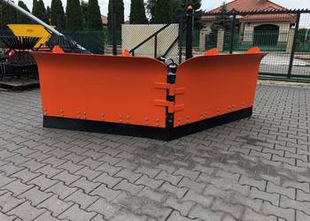 Pług do śniegu plug odśnieżny byk Strzałka hydrauliczny