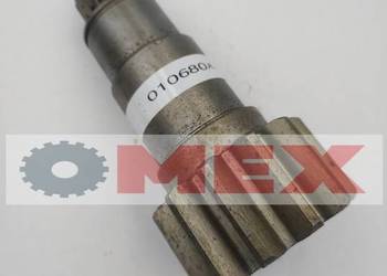 010680A Wałek obrotu do JCB 8015