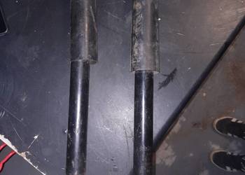 Amortyzatory i sprężyny tyl vw golf 4