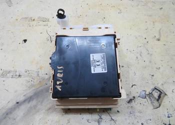 SKRZYNKA BEZPIECZNIKÓW BSI AURIS II LIFT 1.6 D4D 89221-02480