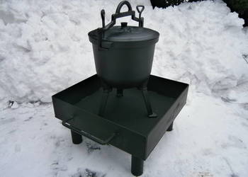 ZESTAW palenisko ogrodowe+kociołek żeliwny 8L.