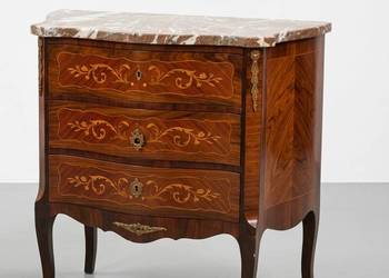 Komoda w stylu ludwikowskim