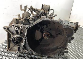 SKRZYNIA BIEGÓW MITSUBISHI OUTLANDER I 2.0 136KM 01-08