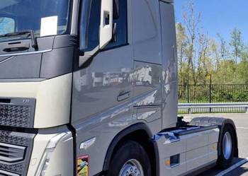 Ciagnik VOLVO FH Nowy model tez leasing ciagnika